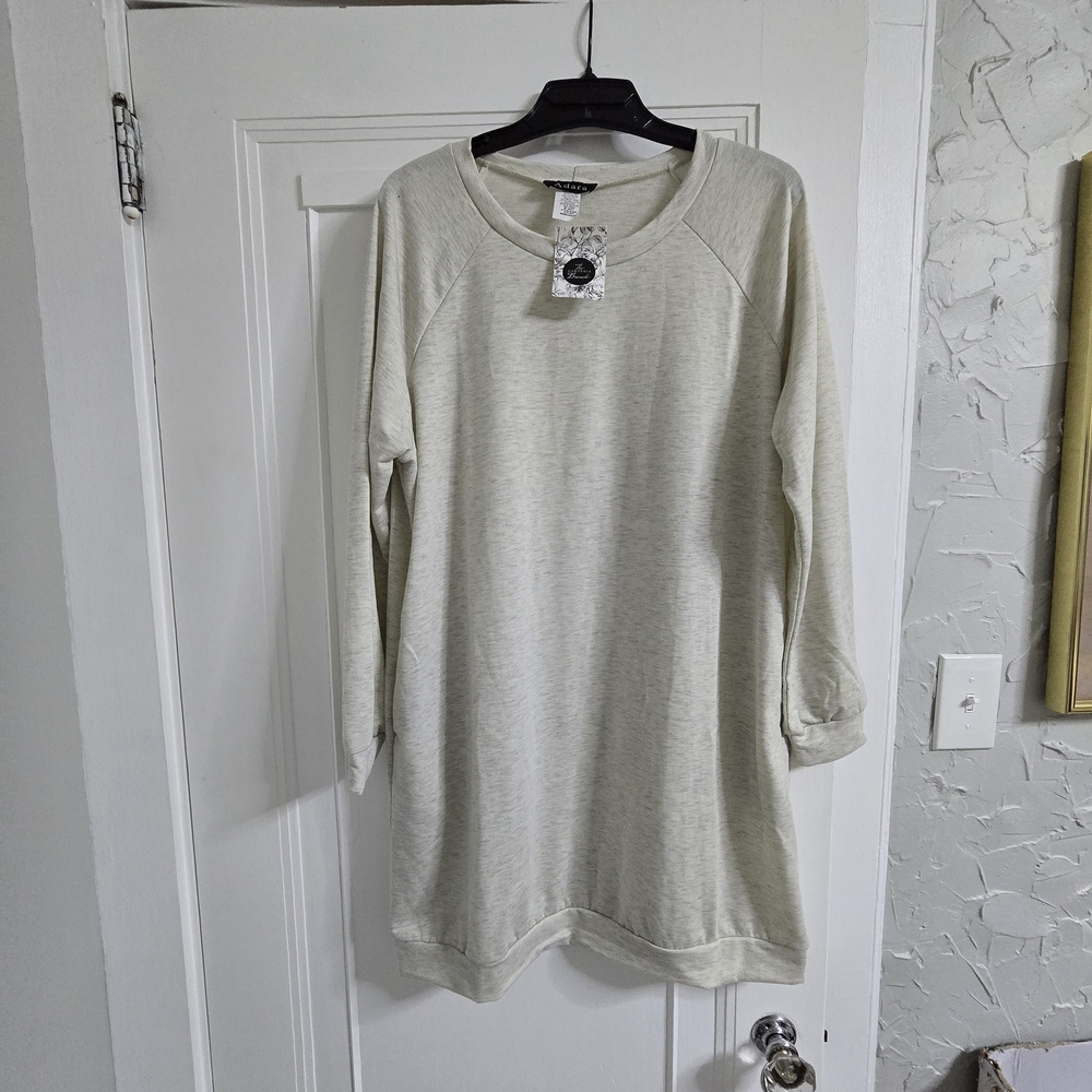 Elegant Cream Long Sleeve Dress